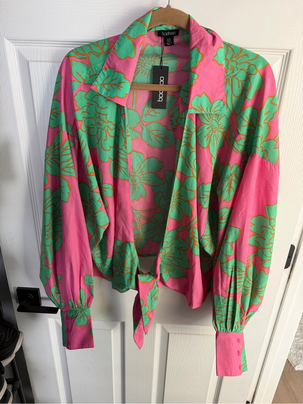 Boohoo Pink & Green Floral Tie-Front Blouse